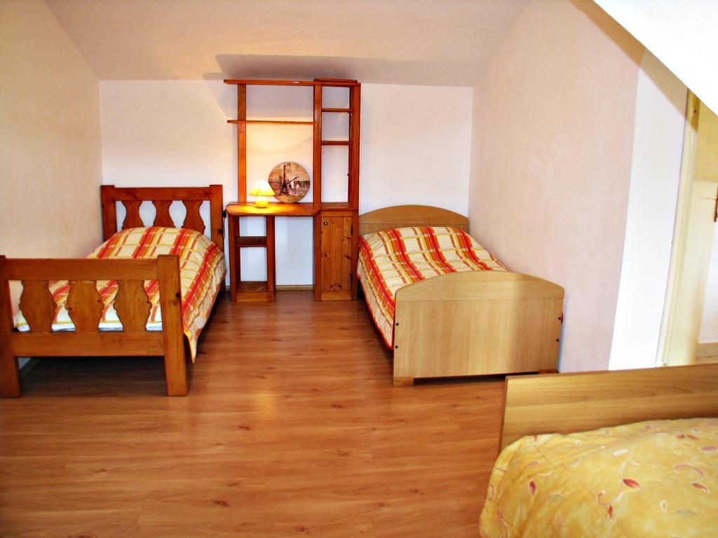 Apartment Martinic 푸치스차 객실 사진